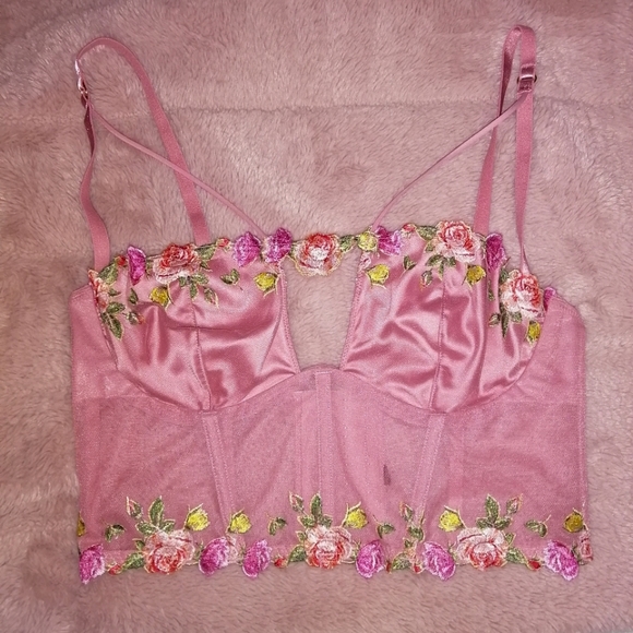 Victoria's Secret Tops - Victoria's Secret NWOT Mesh Boned Corset Top Size Medium (4-6) Bust: A or B